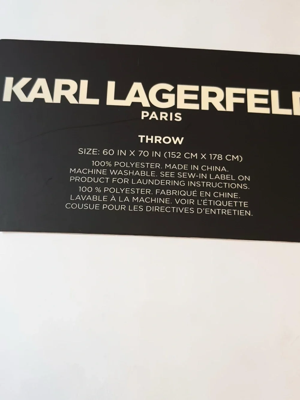 Karl Lagerfeld Paris Cityscape Plush Throw Blanket Black White New with Tags